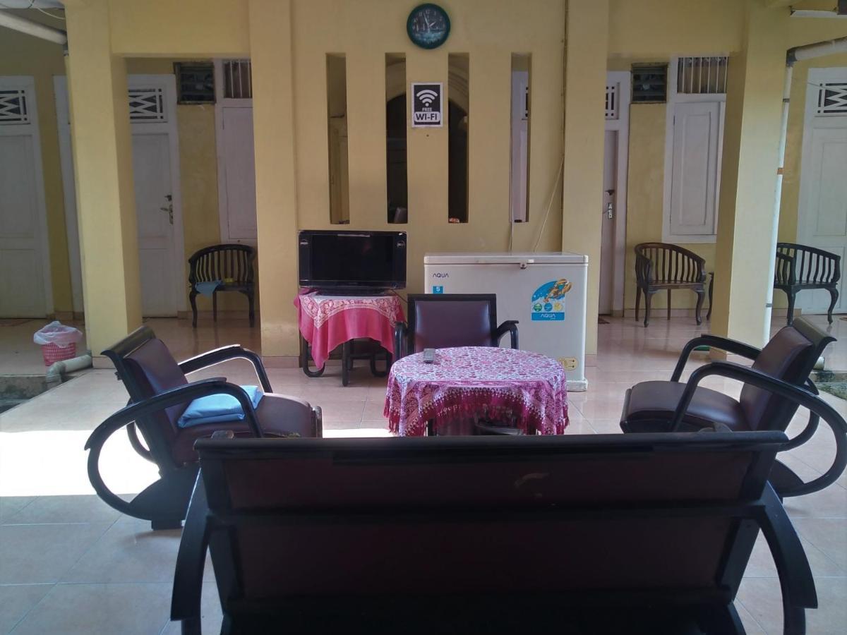 Hotel Pekalongan Syariah Mitra Reddoorz Eksteriør bilde