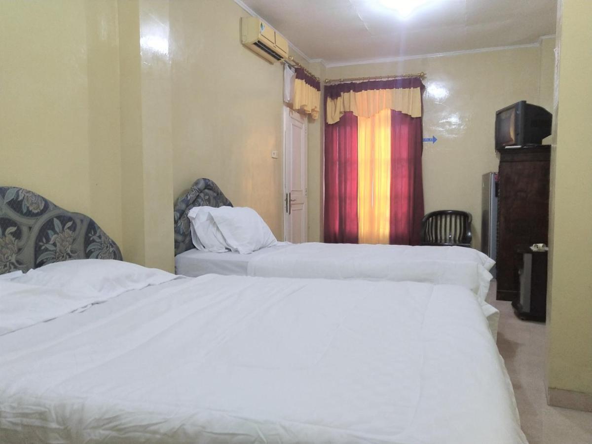 Hotel Pekalongan Syariah Mitra Reddoorz Eksteriør bilde