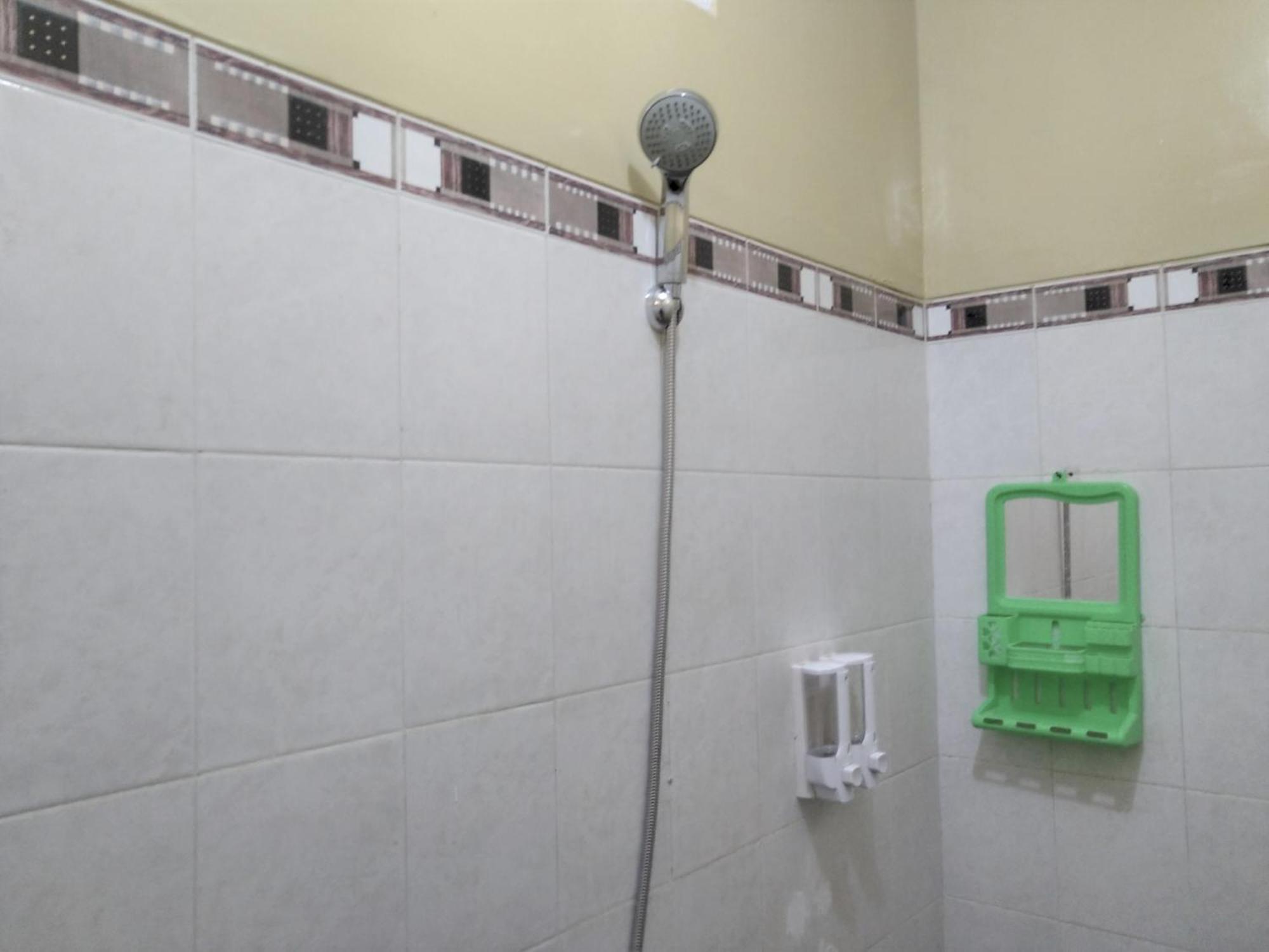 Hotel Pekalongan Syariah Mitra Reddoorz Rom bilde